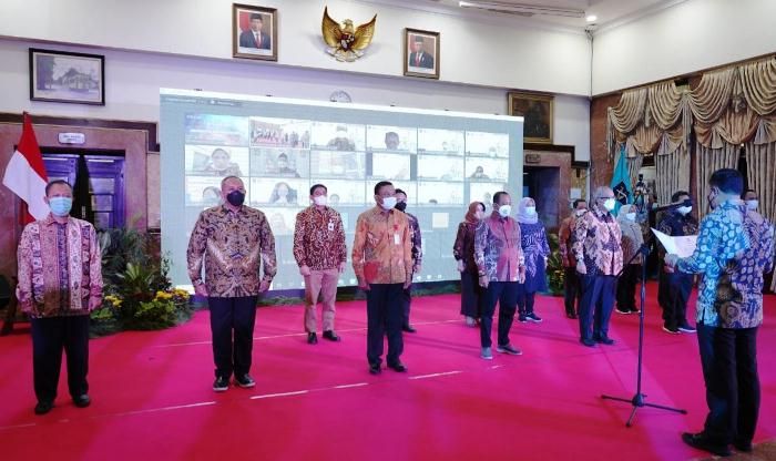 TPAKD Surabaya Dikukuhkan; Percepat Akses Keuangan bagi Pelaku UMKM