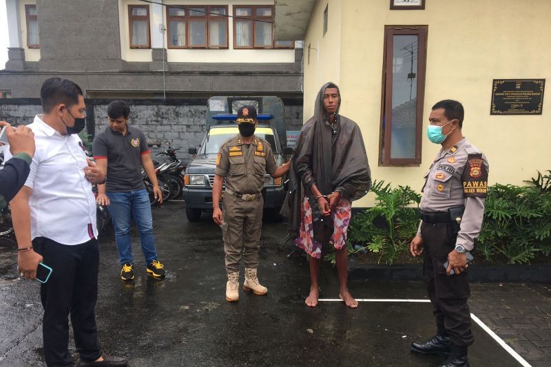 WNA Mengamuk di Swalayan, Diamankan Polisi di Bali