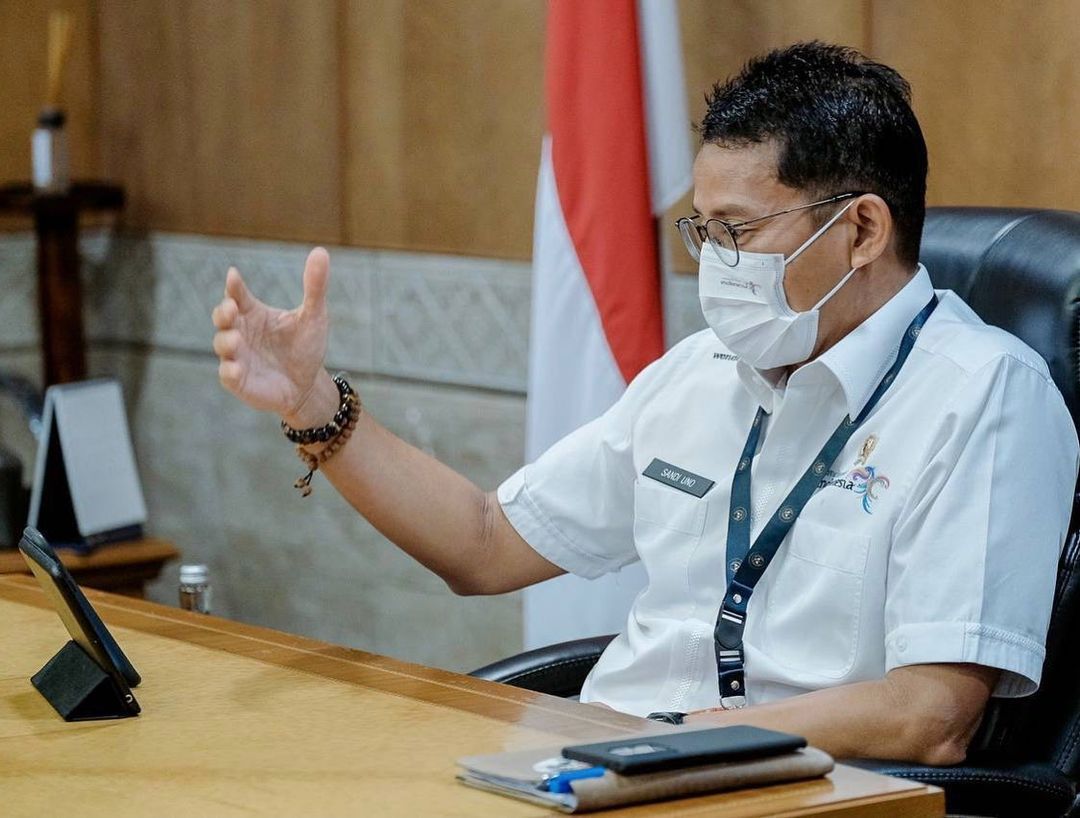 Sandiaga Uno Mendukung Penuh Upaya Pemulihan Garuda Indonesia