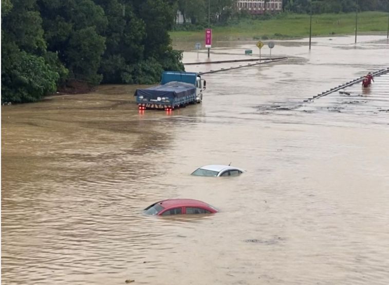 Malaysia Terendam Banjir, 11.000 Lebih Dievakuasi