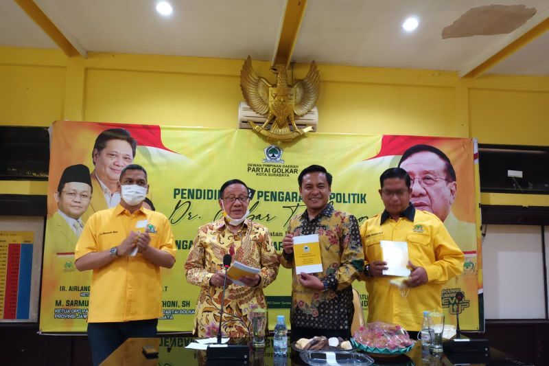 Pesan Akbar Tandjung Jadi Pelecut Semangat Kader Partai Golkar di Surabaya