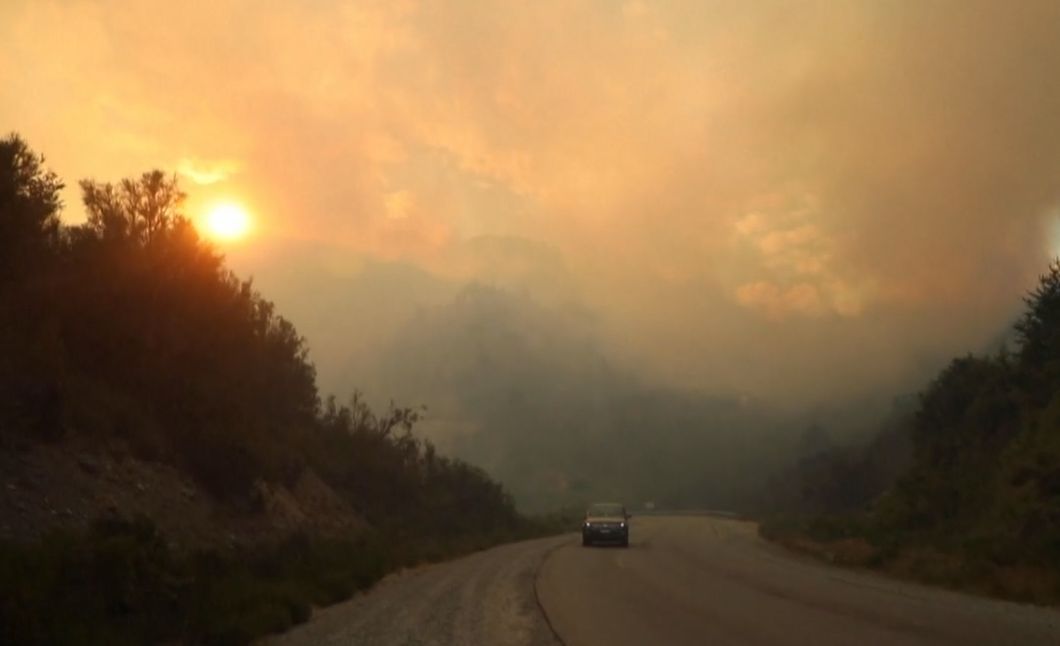 Kebakaran Hutan Hebat Menyebar di 9 Provinsi Argentina