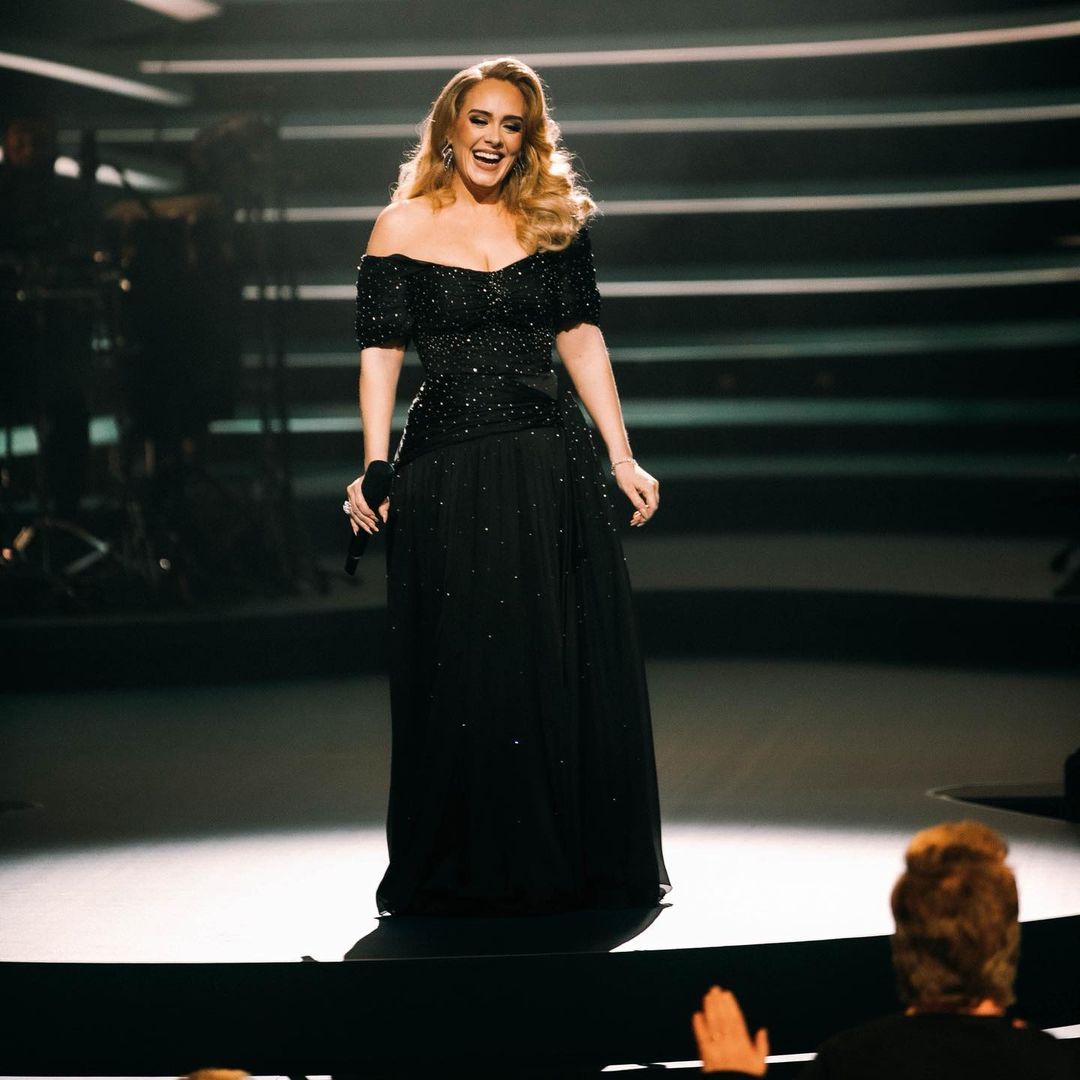 Adele Secara Mendadak Batal Tampil di BRIT Awards 2022