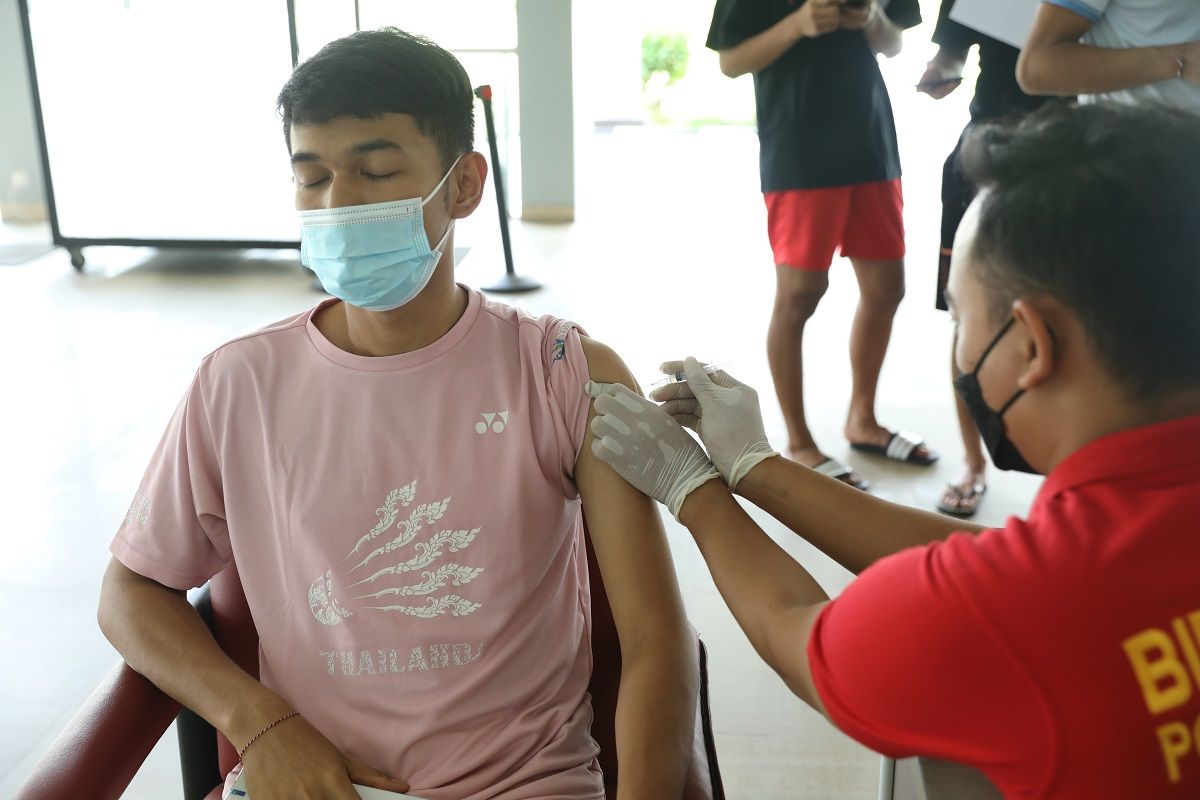 Kesan Fajar Alfian Usai Terima Vaksin Booster di Pelatnas Cipayung