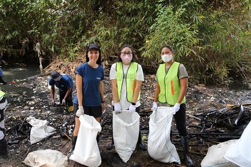 IKEA Indonesia bersama Sungai Watch Bersihkan Sampah Plastik di Sungai Daerah Jimbaran
