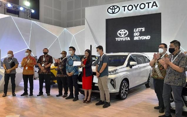 Toyota Hadirkan Teknologi Kendaraan Elektrifikasi di GIIAS Surabaya 2022
