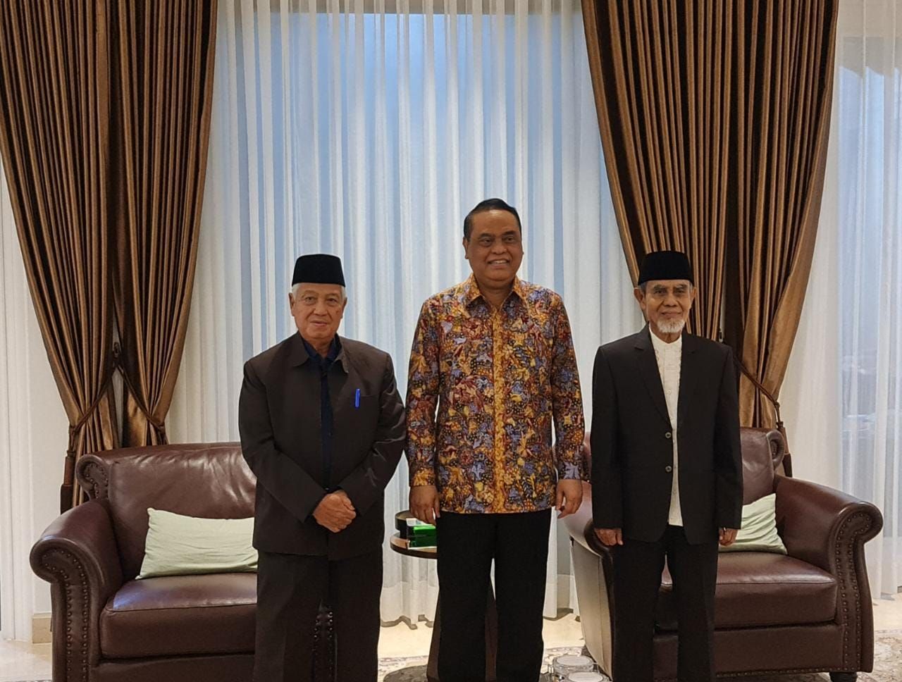 Dr. H. Syafruddin Kambo Terima Kunjungan Pimpinan Pesantren Gontor