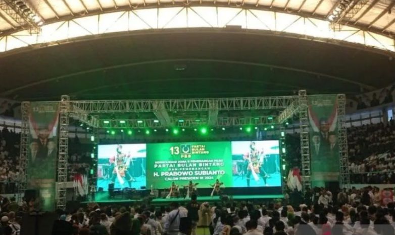Kader PBB Padati DBL Arena Surabaya Ikuti Acara Konsolidasi Pemenangan Capres Prabowo Subianto
