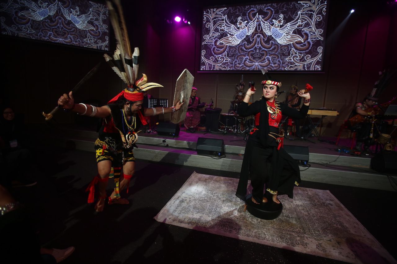 Galeri Indonesia Kaya Suguhkan Pertunjukan Seni Bertajuk “Suara Harmoni Kalimantan”