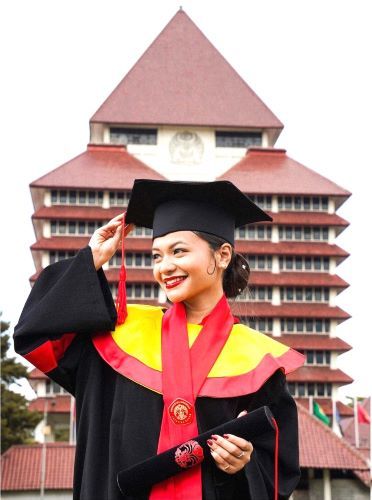 Amel Carla Sudah Lulus Kuliah, Siap Lanjutkan ke S2