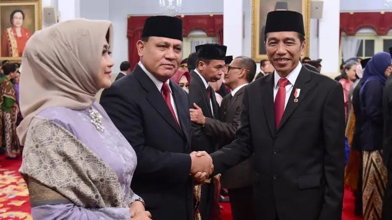 Presiden Jokowi akan Keluarkan Keppres untuk Berhentikan Firli Bahuri 