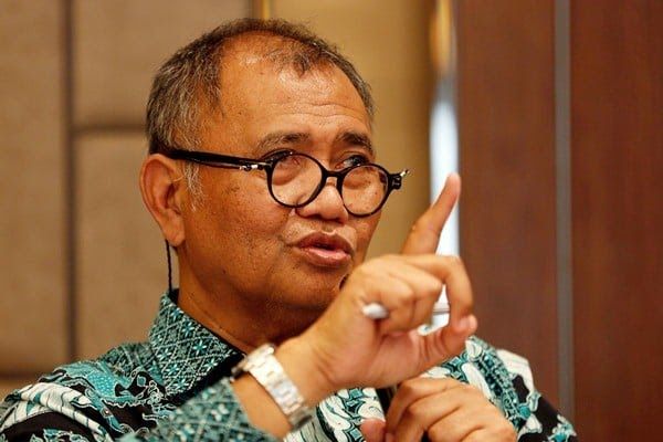 Saut Situmorang Benarkan Agus Rahardjo Dimarahi Presiden Jokowi Terkait Kasus E-KTP