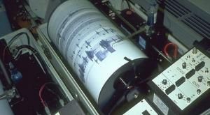 BMKG: Gempa Bumi Tektonik Bermagnitudo 6.0 Guncang Laut Banda