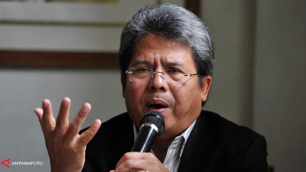 Todung Mulya Lubis Pertanyakan Konsistensi KPU Laksanakan UU Soal Debat Capres-Cawapres 