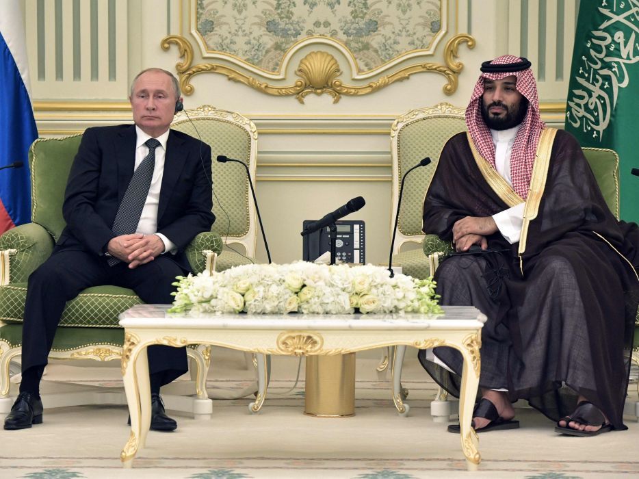 Kuatkan Kerjasama, Vladimir Putin akan Kunjungi Arab Saudi dan UEA