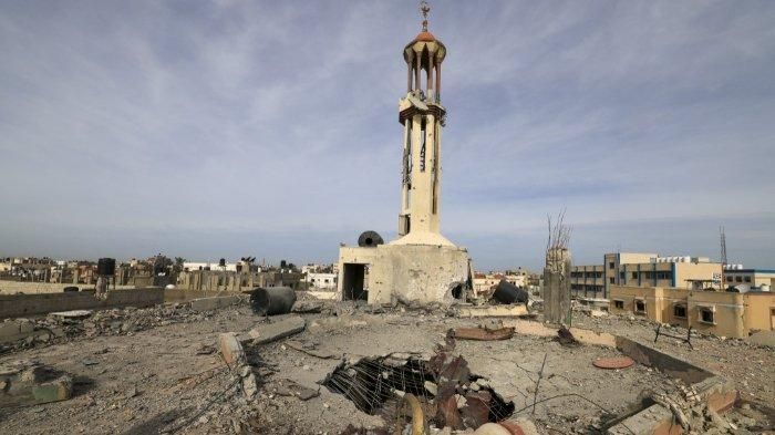 Mesjid Bersejarah di Gaza Hancur Dibom Israel