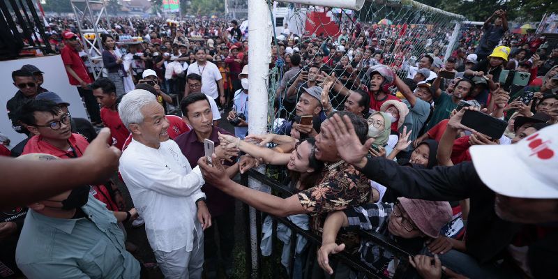 Ganjar: Jika Diintimidasi, Lawan!