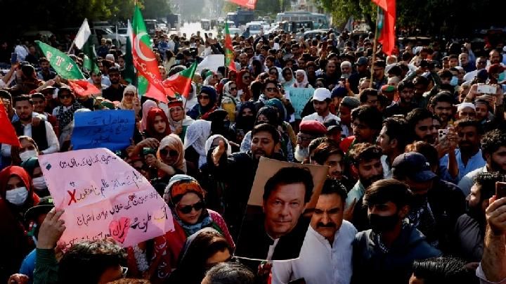 Dua Partai Besar Pakistan Sepakat Berkoalisi