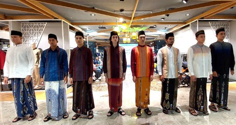 SOGO TP Tampilkan Koleksi Fashion Pria Ramadan, Elegan & Stylish