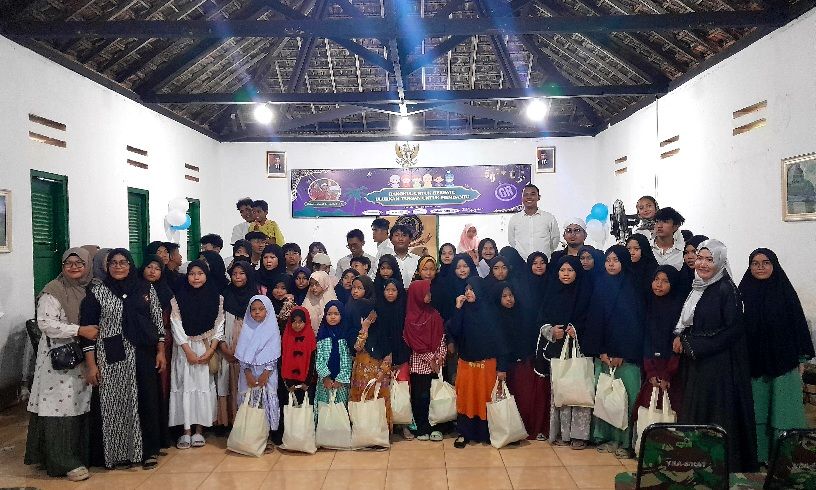 Kabarindo.com Dukung Gerakan Sedekah Bersama oleh MIPA SMA 36 Jakarta 