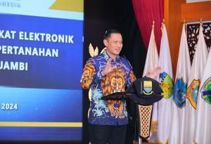 Menteri Agraria  AHY Resmikan Pelayanan Sertifikat Elektronik di Jambi