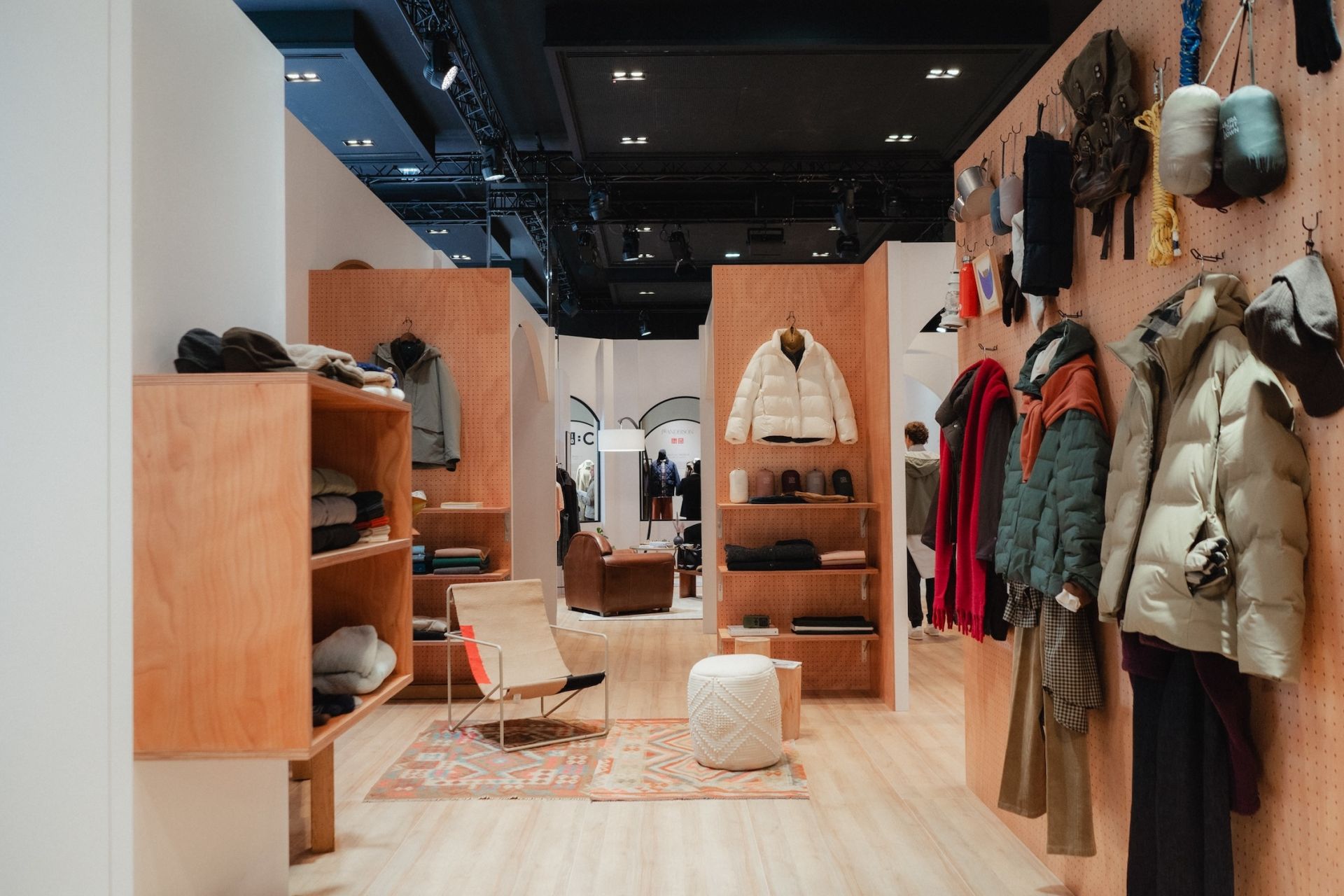 Rayakan Anniversary ke-40, UNIQLO Hadirkan Pameran The Art and Science of LifeWear di Paris