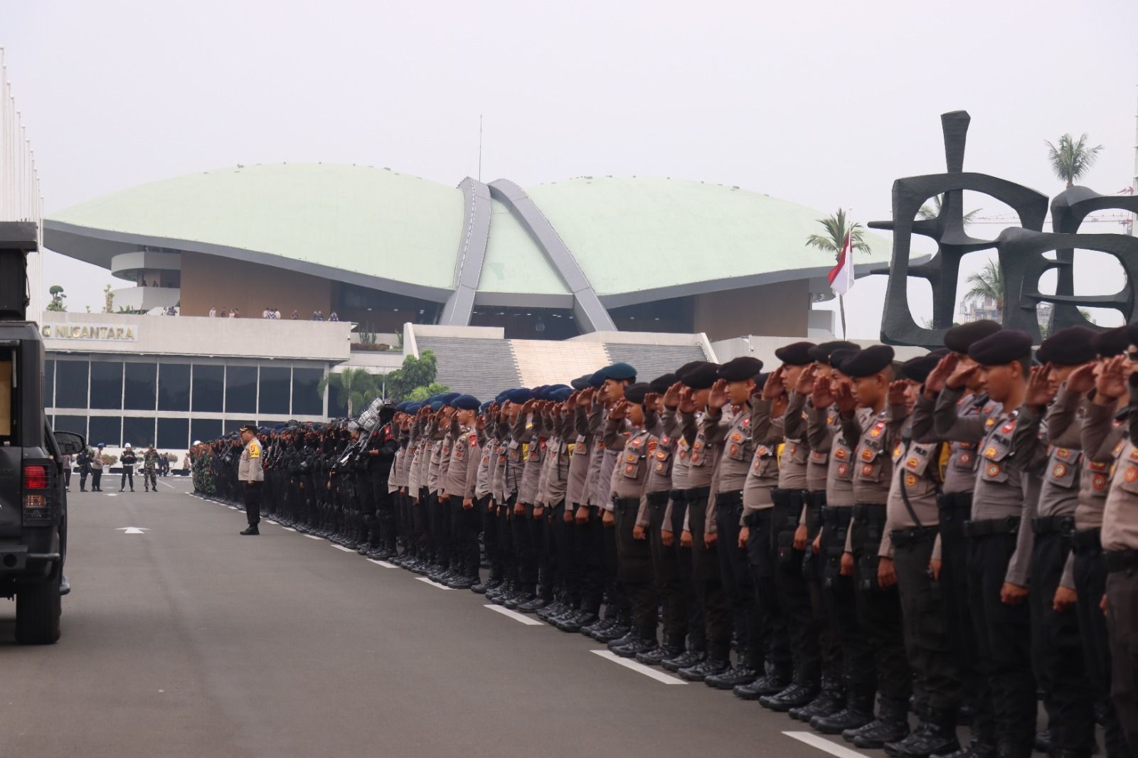 Polri Terjunkan 1.758 Personil, Amankan Aksi Unjuk Rasa di DPR RI dan Patung Kuda