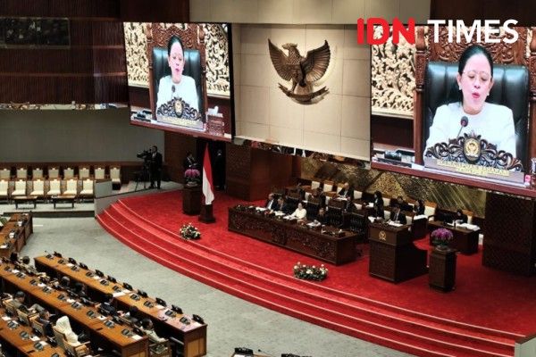 DPR RI Resmi Sahkan  RUU TNI Menjadi UU