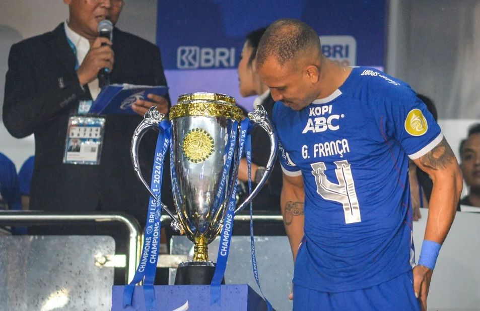 Liga 1: Persib Bandung Umumkan Berpisah dengan Bek Gustavo Franca 