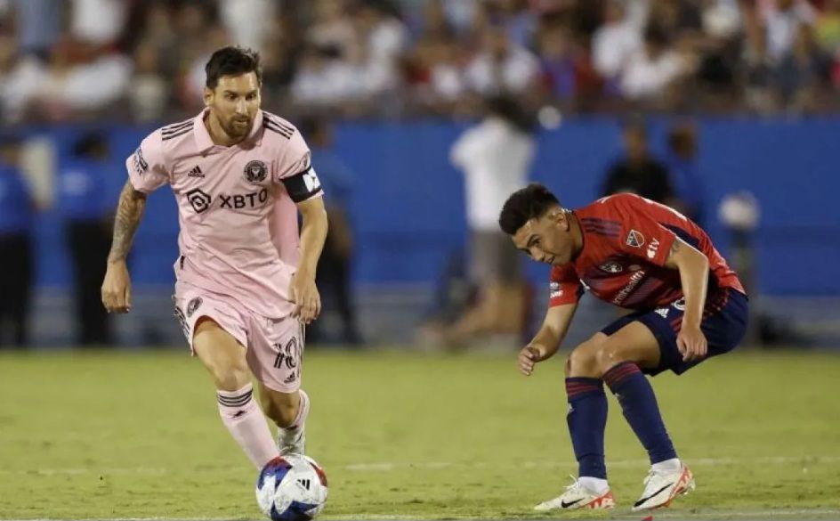 Piala Dunia Antarklub 2025: Inter Miami Taklukkan Porto 2-1, Messi Cetak Gol