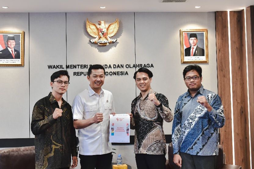 Wamenpora Apresiasi Program West Java Youth Sustainability Impact 2025 di Bandung