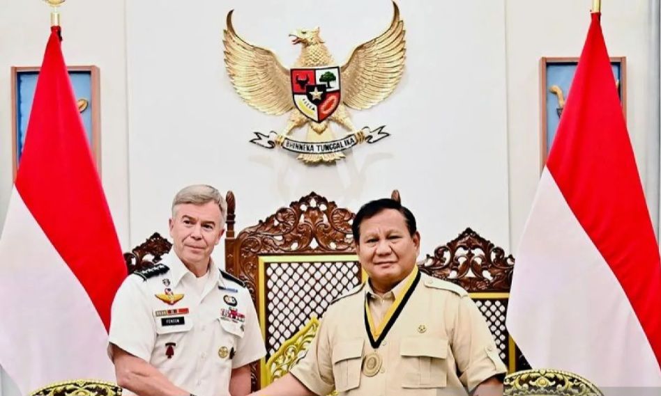 Presiden Prabowo Terima  Medali Kehormatan dari Komando Operasi Khusus AS