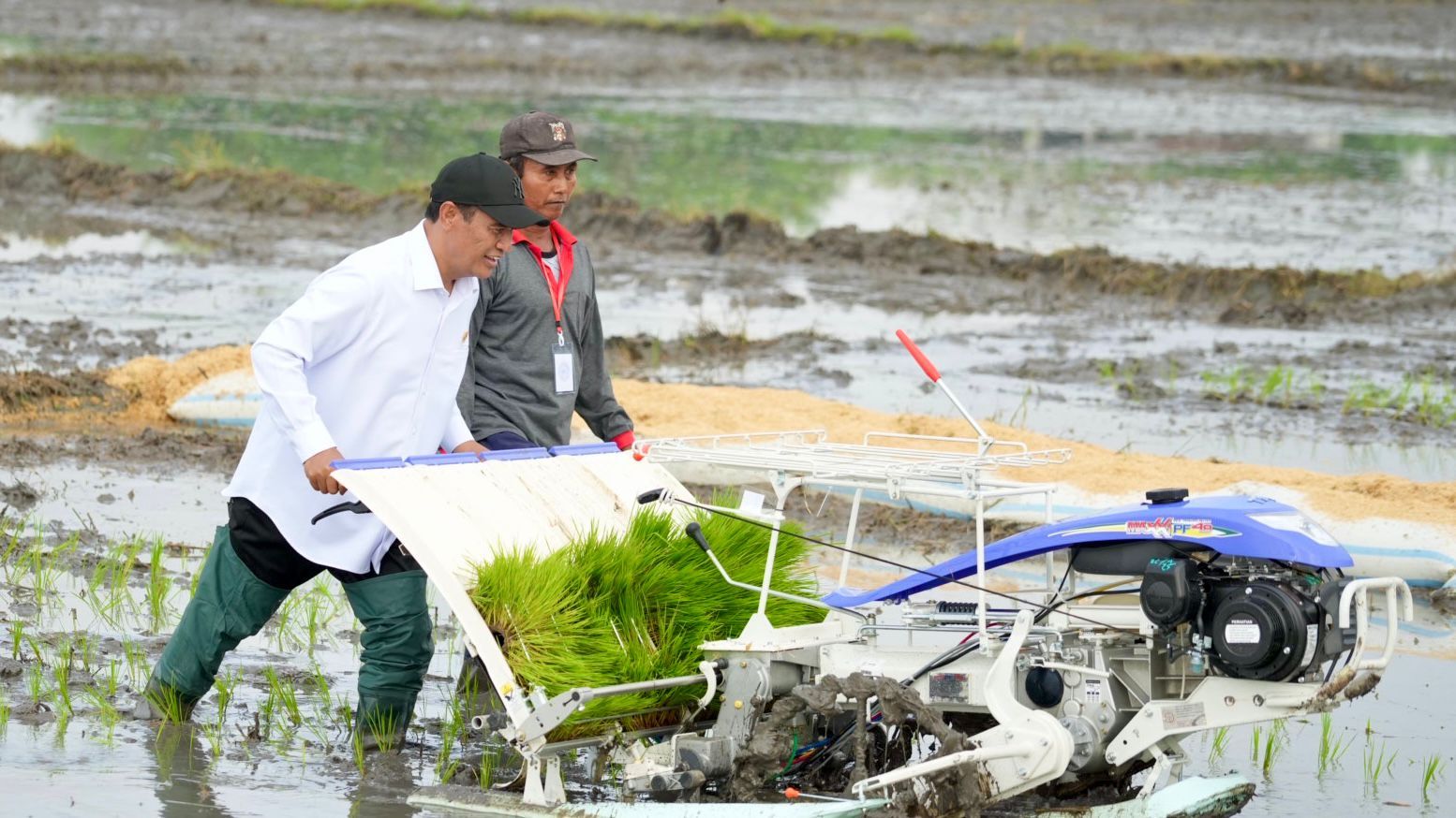 Berpihak ke Petani dan Rakyat, Mentan Amran Tegas Lawan Mafia Pangan