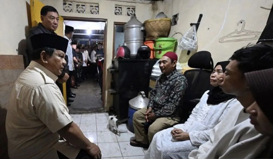 Presiden Prabowo Melayat ke Rumah Duka Affan Kurniawan