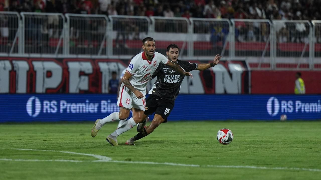 Perubahan Taktikal, Laskar Kie Raha Sukses Tundukan Semen Padang 1-0