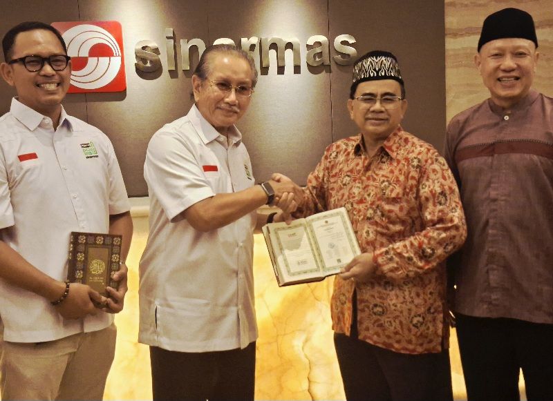 600 Wakaf Al-Qur’an untuk Negeri: Yayasan Muslim Sinarmas dan DMI Hadirkan Harapan bagi Sumatera dan Aceh