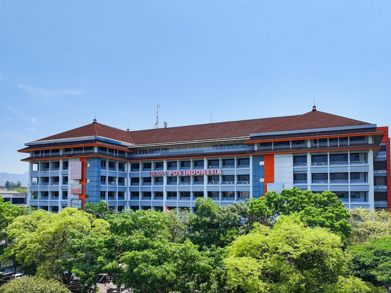 Tren Olahraga Raket Meledak! Tennis & Padel Matic Resmi Hadir di Graha Pos Indonesia