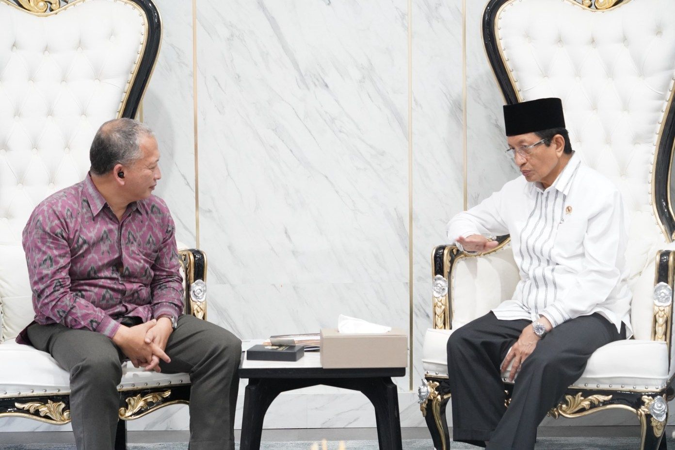 Menag  RI Dukung Wakaf Emas, Minta Legalitas dan Pengawasan OJK