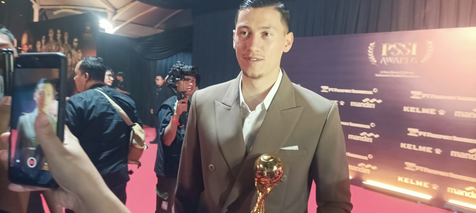 Berikut Daftar Peraih PSSI Awards 2026, Termasuk Ada Jay Idzes dan Marten Paes!