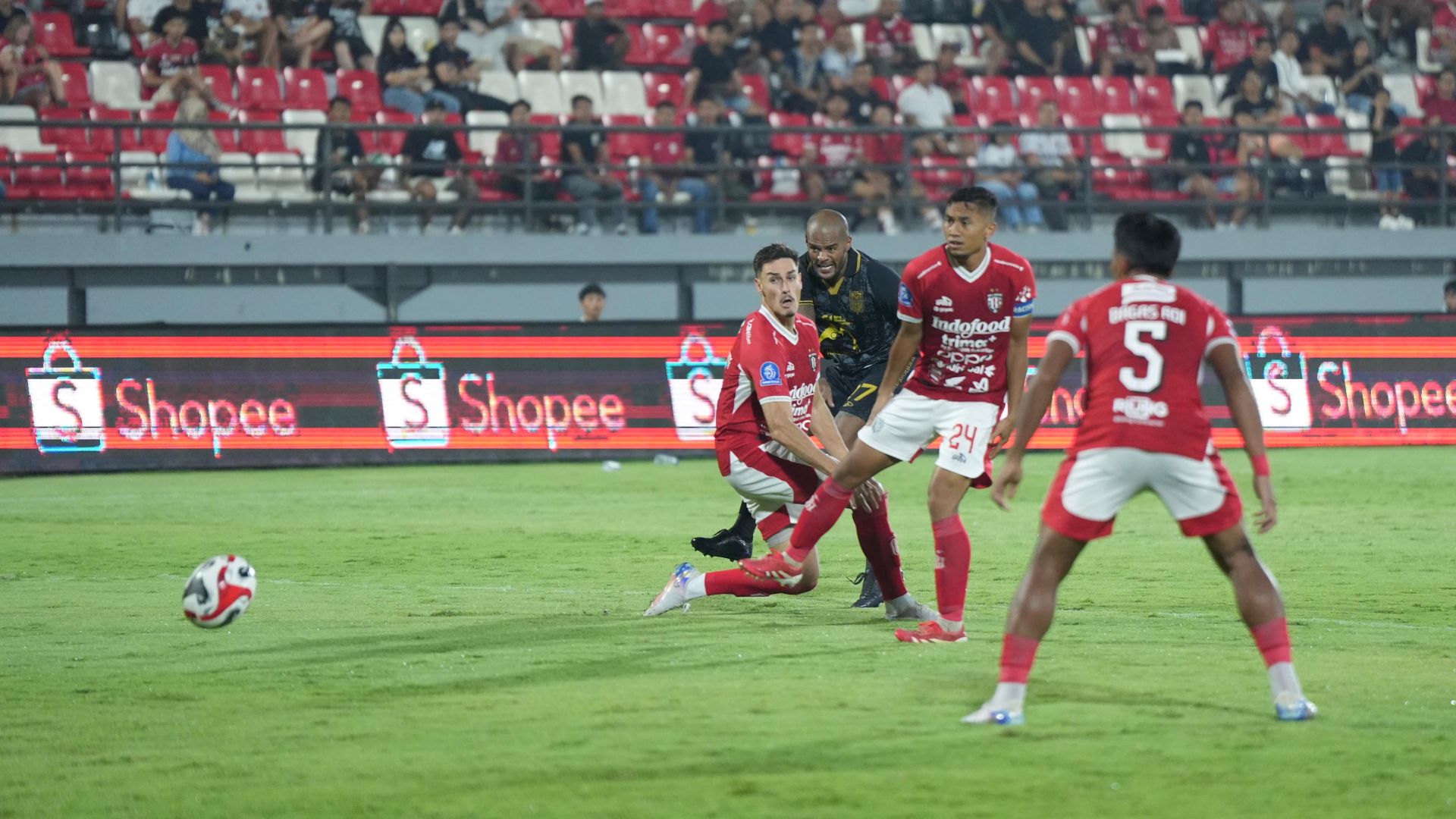 Malut United Kalah di Bali, Hendri Susilo: Pertandingan Berkelas yang Ternoda