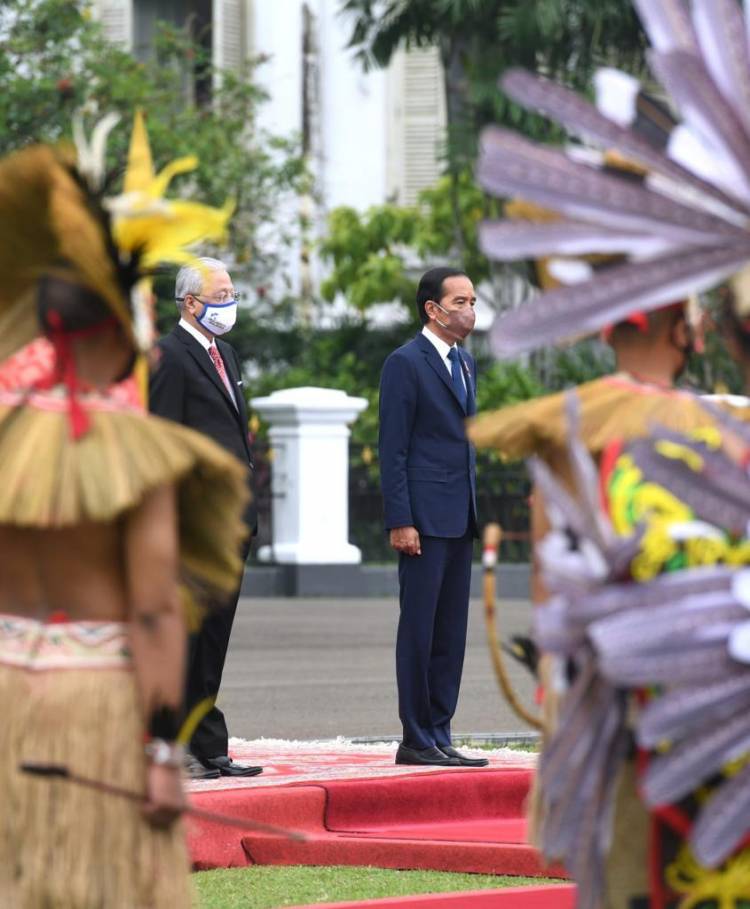 Presiden Jokowi Sambut PM Ismail Sabri Di Istana Bogor