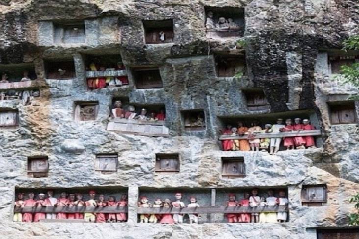  Simak 3 Destinasi Wisata Makam Kuno di Tana Toraja 