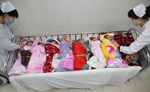 Jilin, China: Pinjaman 200.000 Yuan untuk Pasangan yang Punya Anak