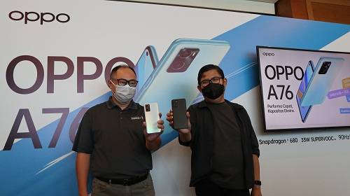 OPPO  ResmiLuncurkan Ponsel A76