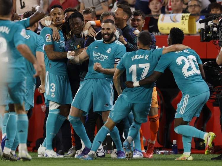 Unggul 15 Poin atas El Barca, Real Madrid Makin Kokoh Dipuncak Klasemen Liga Spanyol