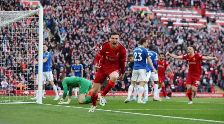 Liverpool Menang Derby, Gasak Everton 2-0