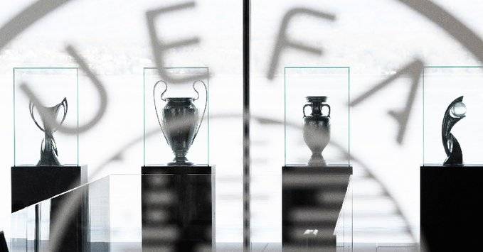 Usut Kerusuhan di Final Liga Champions 2021-2022, UEFA  Bentuk Tim Investigasi