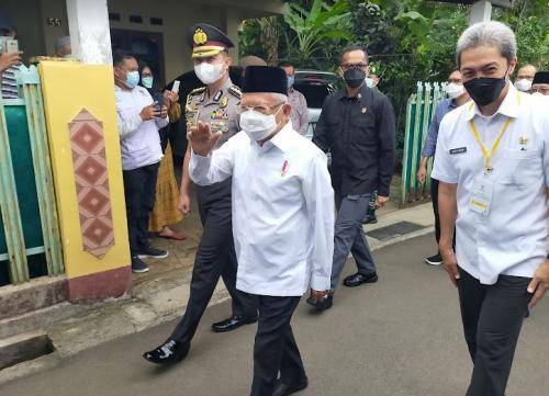 Wapres RI KH. Ma'ruf Amin Kunjungi Kampung Batik di Bogor