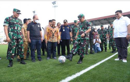 KSAD Jenderal Dudung Abdurrachman Resmikan Lapangan Sepakbola TNI AD Jenderal Soedirman