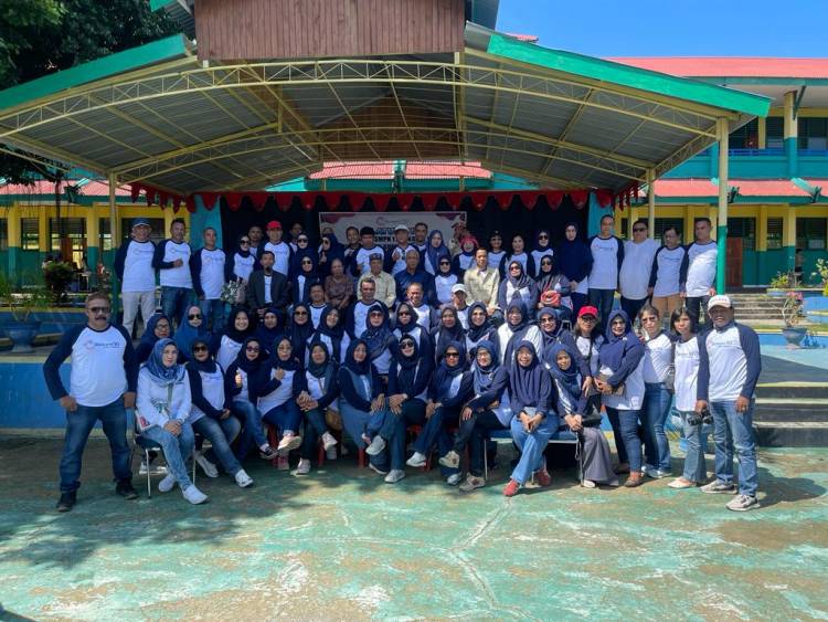 Alumni SMPN 1 BauBau Bantu Pembangunan Masjid